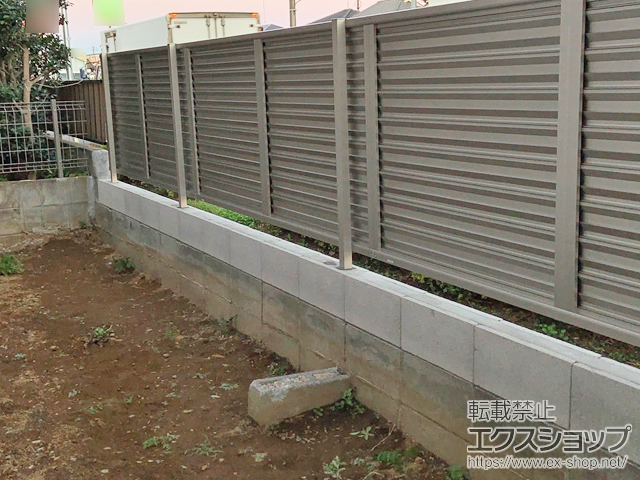 埼玉県さいたま市ののフェンス・柵 ミエーネフェンス 目隠しルーバータイプ 自由柱施工 施工例