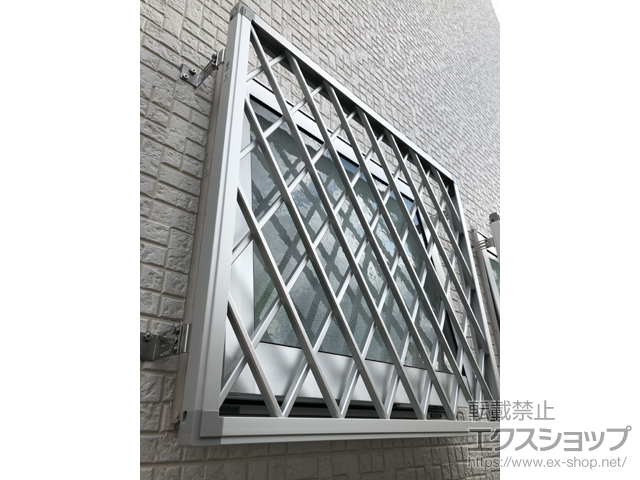 埼玉県鶴ヶ島市のの二重窓（内窓） 【特注】アルミ面格子 ヒシクロス 施工例