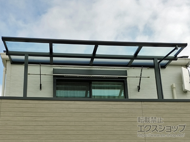 埼玉県さいたま市ののバルコニー・ベランダ屋根 スピーネ F型 屋根タイプ 単体 積雪〜20cm対応 施工例