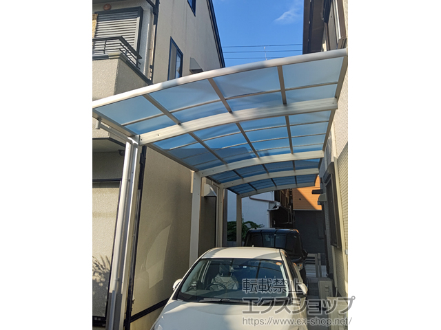 大阪府大阪市ののカーポート レイナポートグラン 縦連棟　積雪〜20cm対応 施工例