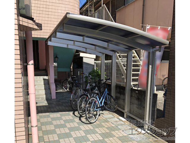 鹿児島県鹿児島市ののサイクルポート・駐輪場 レイナポートグランミニ 縦連棟積雪〜20cm対応 施工例