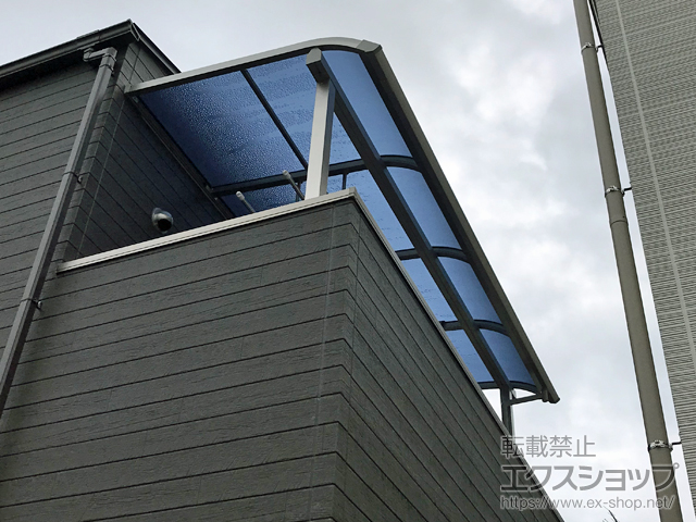 静岡県静岡市ののバルコニー・ベランダ屋根 プレシオステラスII R型 屋根タイプ 単体 積雪〜20cm対応 施工例