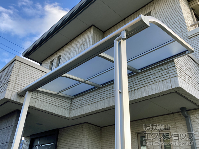 愛知県弥富市ののテラス屋根 ソラリア R型 テラスタイプ 単体 積雪〜20cm対応 施工例