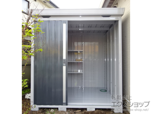 神奈川県相模原市のの物置・屋外倉庫 FORTA 一般型 2210×1790×2385（FS-2218H） FS-2218H-CG 施工例