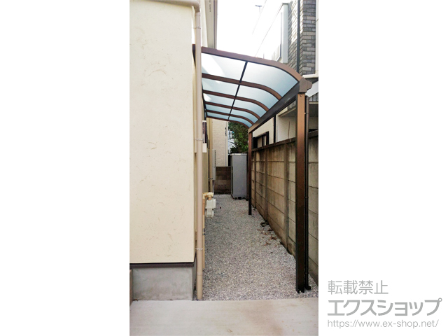 東京都杉並区ののテラス屋根 ソラリア R型 テラスタイプ 単体 積雪〜20cm対応 施工例