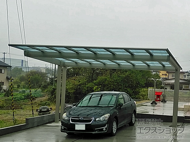 福島県本宮市ののカーポート エフルージュツインEX FIRST 後方支持タイプ 積雪〜20cm対応 施工例