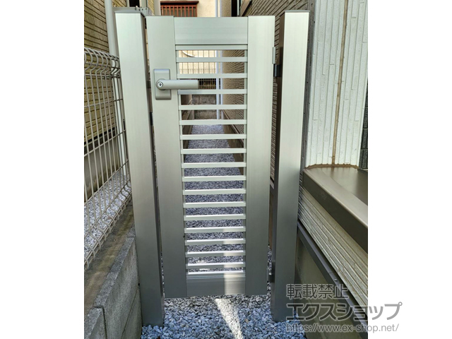 埼玉県和光市のの門扉 シンプレオ門扉9型 横粗格子 片開き 門柱使用 施工例