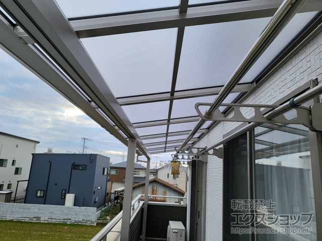 岡山県倉敷市ののバルコニー・ベランダ屋根 ソラリア F型 屋根タイプ 連棟 積雪〜20cm対応 施工例