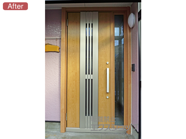 青森県十和田市のLIXIL リクシル（トステム）の玄関ドア リシェント玄関ドア3 断熱K2仕様 片袖仕様(ランマ無)L M84型 ※手動仕様 施工例