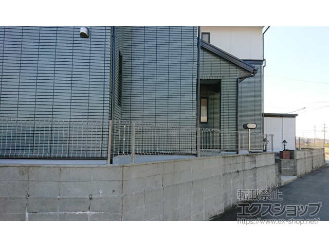 三重県伊勢市ののフェンス・柵 イーネットフェンス 3F型 自由柱施工 施工例