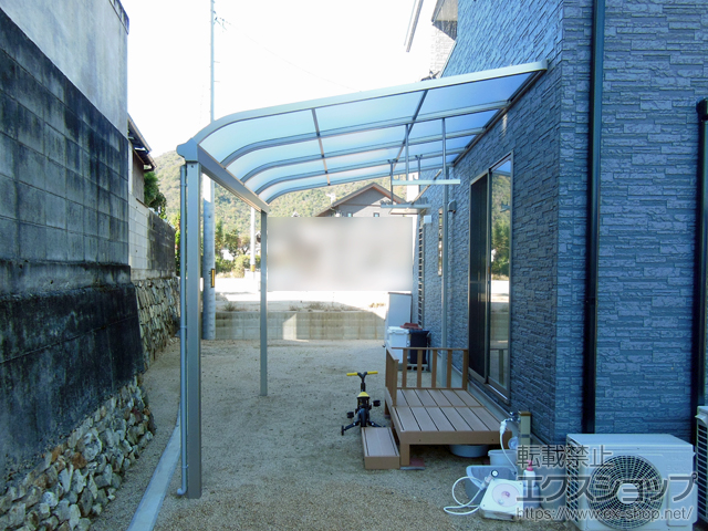 岡山県備前市ののテラス屋根 ソラリア R型 テラスタイプ 単体 積雪〜20cm対応 施工例