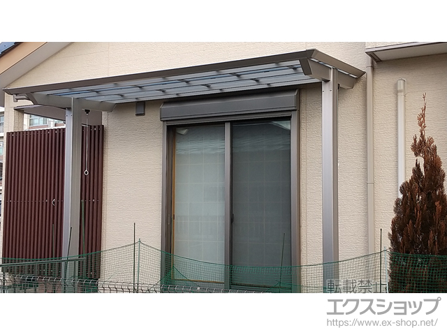 栃木県宇都宮市ののテラス屋根 テラスVB 単体 積雪〜20cm対応＋クリーンハンガー　2本入り×1セット 施工例