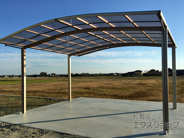 群馬県邑楽郡明和町ののカーポート ネスカR (ラウンドスタイル) ワイド 積雪〜20cm対応 施工例