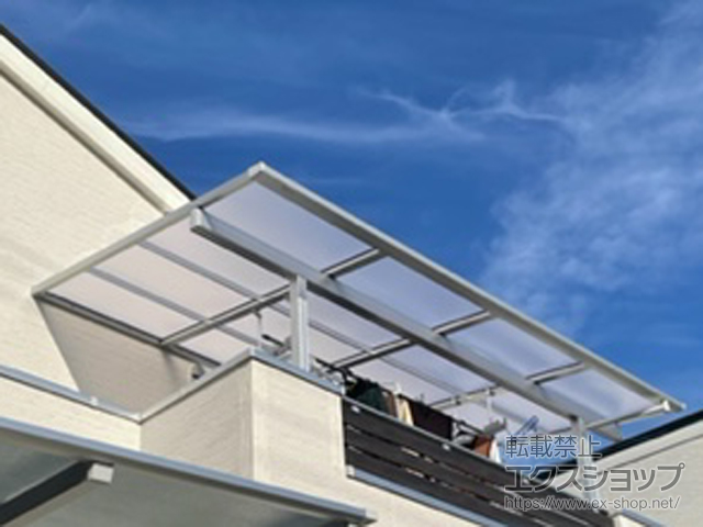 大阪府八尾市ののバルコニー・ベランダ屋根 スピーネ F型 屋根タイプ 単体 積雪〜20cm対応 施工例