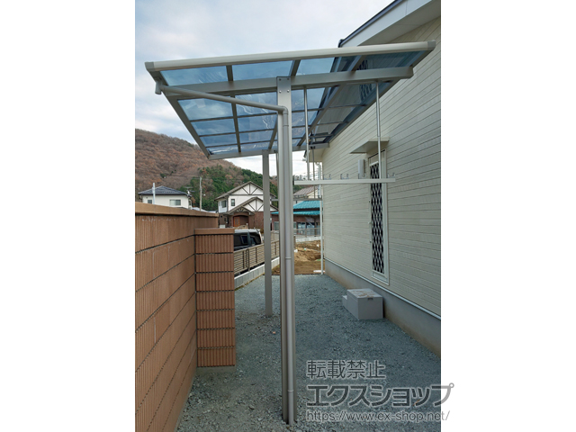 群馬県桐生市ののテラス屋根 レセパ Tタイプ 独立タイプ 積雪〜20cm対応 施工例