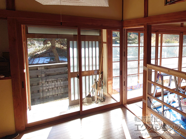 東京都青梅市のの二重窓（内窓） インプラス 引違い窓 2枚建 間仕切り下枠仕様 施工例