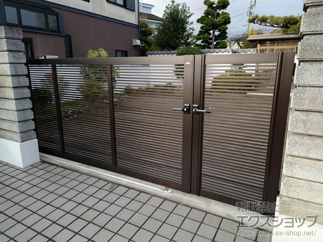 愛知県江南市ののカーゲート エクスライン引戸1型 開き戸付きタイプ 30・08-14 施工例
