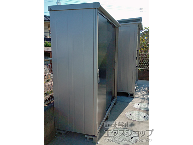 埼玉県越谷市のの物置・屋外倉庫 エスモ 一般型 1950×750×1959 ESE-1907A-SM 施工例