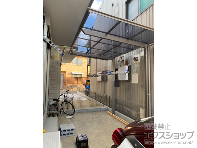愛知県名古屋市ののテラス屋根 フーゴF 独立テラスタイプ 単体 積雪〜20cm対応+吊り下げ物干しAセット 施工例