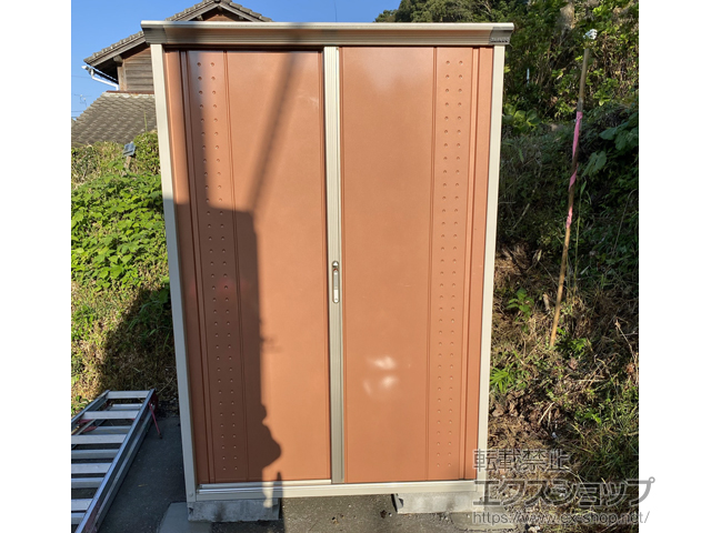 鹿児島県霧島市のの物置・屋外倉庫 グランプレステージジャンプ 1304×750×1900 GP-137A-T-TR 施工例