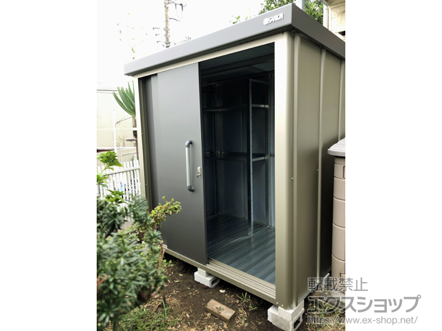 神奈川県横浜市のの物置・屋外倉庫 エスケーエイト SK8-70 一般型 1800×1200×1940 SK8-70-GK 施工例