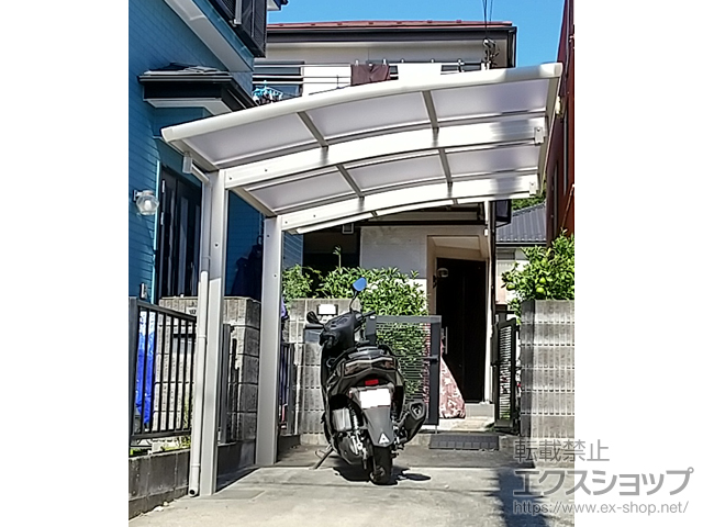 神奈川県横浜市ののサイクルポート・駐輪場 レイナポートグランミニ 積雪〜20cm対応+着脱式サポート柱 施工例