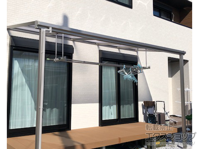 宮崎県宮崎市ののテラス屋根 ソラリア F型 テラスタイプ 単体 積雪〜20cm対応＋吊り下げ式固定物干し 施工例