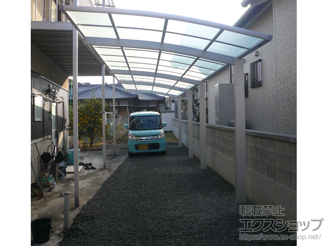 香川県観音寺市ののカーポート レイナポートグラン 縦連棟　積雪〜20cm対応 施工例