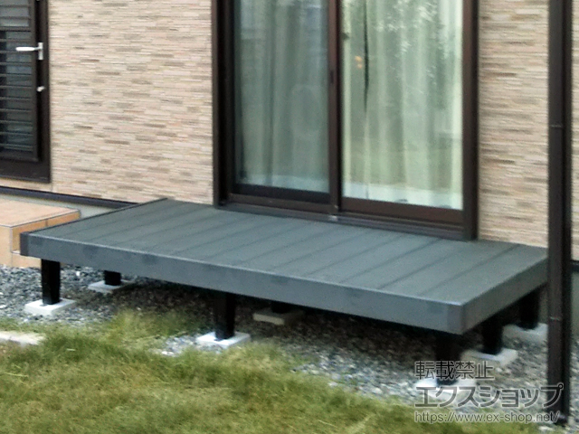 群馬県伊勢崎市ののウッドデッキ リウッドデッキ 200 施工例