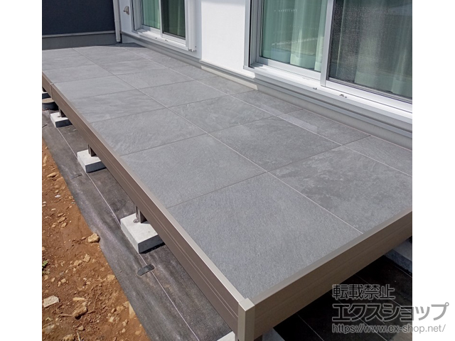 神奈川県川崎市ののウッドデッキ タイルデッキ 施工例