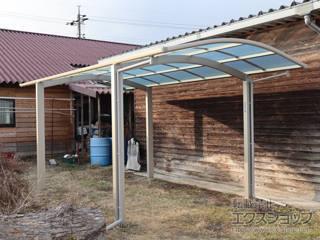 岡山県勝田郡奈義町ののカーポート アリュース ワンZ 積雪〜25cm対応 施工例