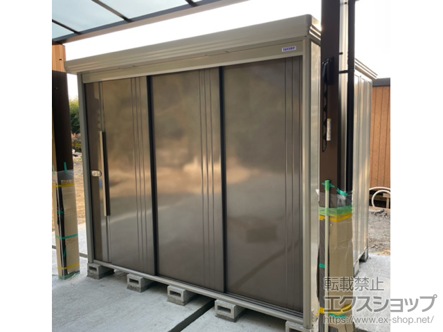 大分県由布市のの物置・屋外倉庫 Mr.ストックマンダンディ 一般型 結露減少型 2532×1922×2110 ND-Z2519-B 施工例