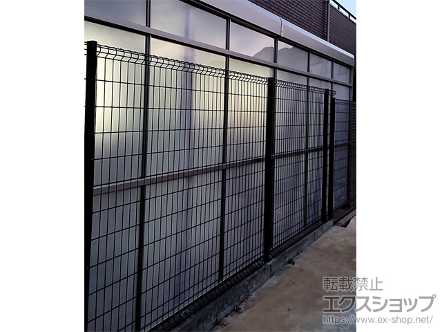 千葉県佐倉市ののフェンス・柵、門扉 ハイグリッドフェンスN8型 高尺タイプ 施工例