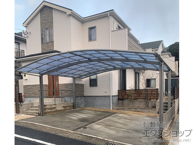 福岡県太宰府市ののカーポート ネスカR (ラウンドスタイル) ワイド 積雪〜20cm対応 施工例