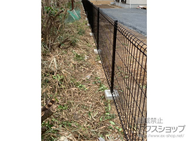 茨城県筑西市ののフェンス・柵 イーネットフェンス 3F型 自由柱施工 施工例