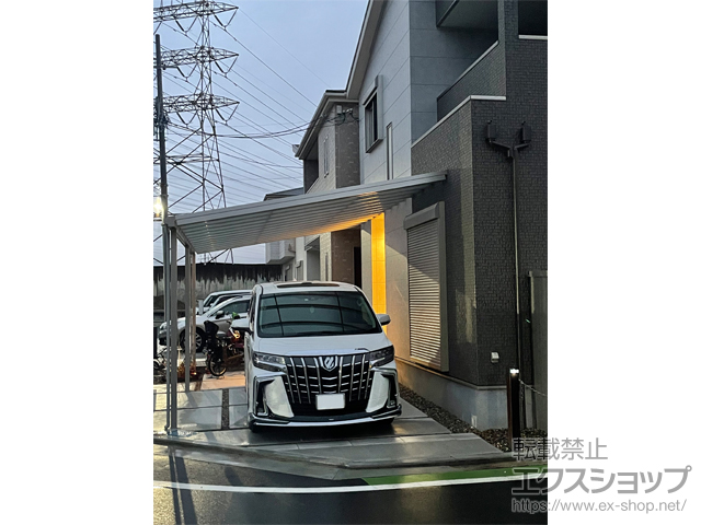 大阪府八尾市ののテラス屋根 ソラリア F型 ビッグサイズ 連棟 積雪〜20cm対応 施工例