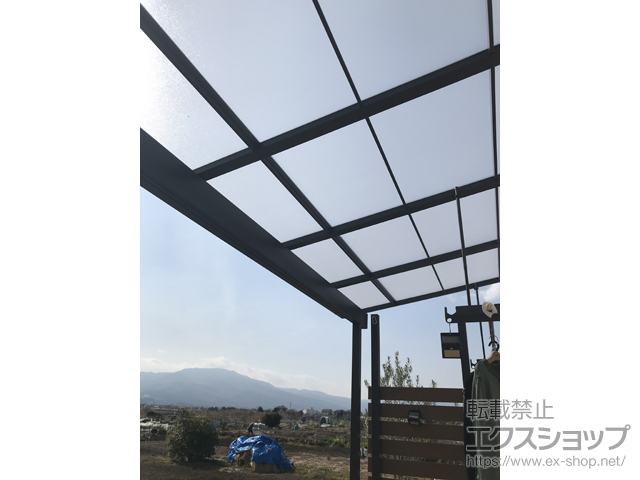 神奈川県小田原市ののテラス屋根 スピーネ F型 テラスタイプ 単体 積雪〜20cm対応 施工例
