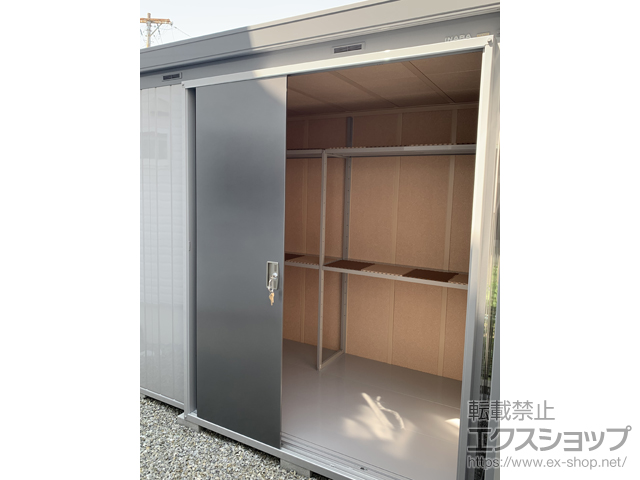 静岡県浜松市のの物置・屋外倉庫 断熱物置 ネクスタプラス 扉タイプ 一般型 2630×1370×2375 NXP-36HT-PG 施工例