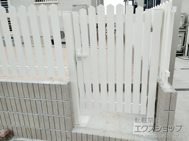 広島県広島市のの門扉 シンプレオ門扉A1型 アメリカン 片開き 門柱使用 施工例