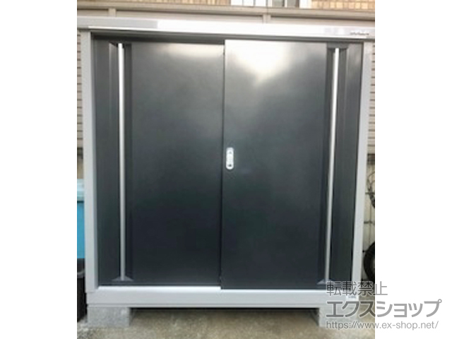 東京都世田谷区のの物置・屋外倉庫 シンプリー 一般型 1320×615×1303 MJX-136C-P-CG 施工例