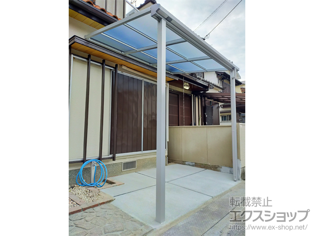 大阪府寝屋川市ののテラス屋根 ソラリア F型 テラスタイプ 単体 積雪〜20cm対応 施工例