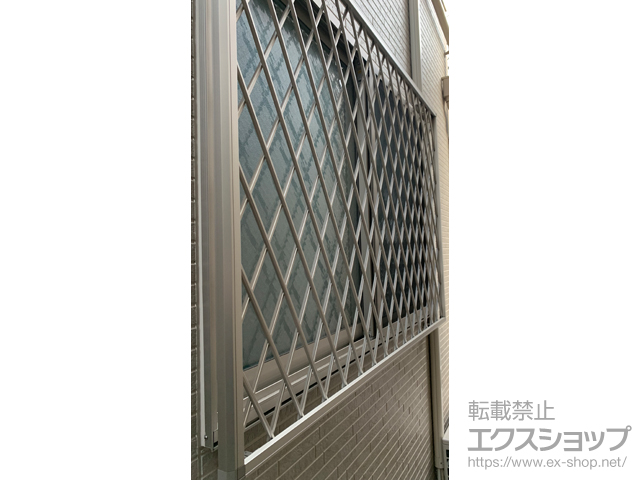東京都板橋区のの面格子・窓格子、バルコニー・ベランダ屋根 ラチス面格子2LA 施工例