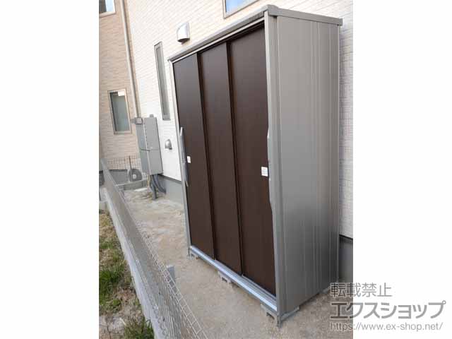 愛知県西尾市のの物置・屋外倉庫 エスモ 一般型 1350×650×1959 ESF-1306A-WC 施工例