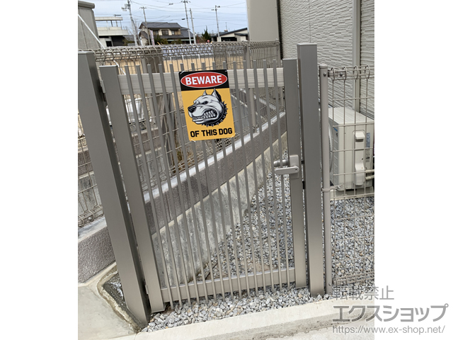 香川県高松市のの門扉 シンプレオ門扉T1型 縦格子 片開き 門柱使用 施工例