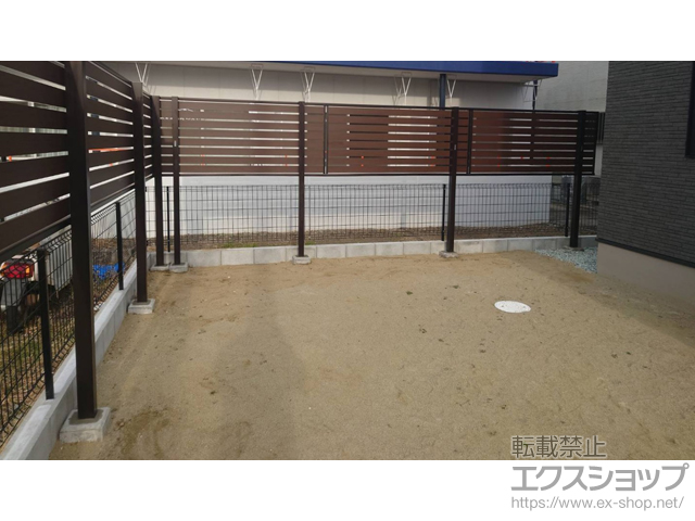 宮城県仙台市ののフェンス・柵 モクアルフェンス 横板タイプ 2段支柱 自立建て用（上段のみ） 施工例