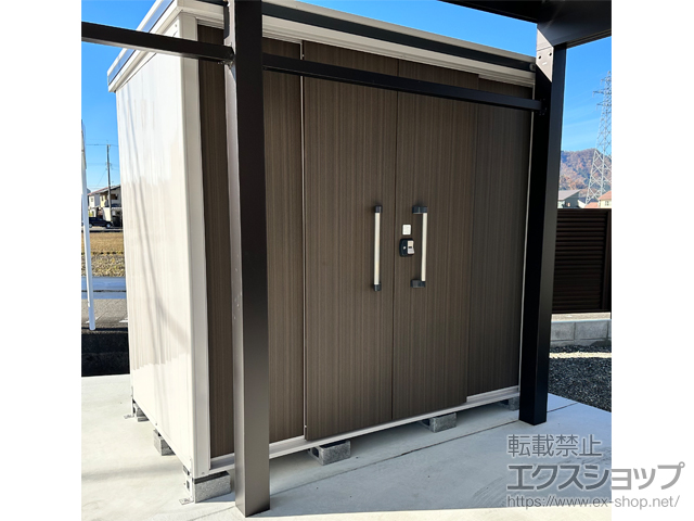 福井県大野市のの物置・屋外倉庫 エルモ 積雪型 2570×1520×2360（LMDS-2515H） LMDS-2515H-DW 施工例