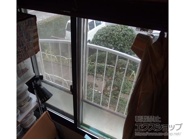 千葉県千葉市のの二重窓（内窓） インプラス 引違い窓 2枚建+ふかし枠（40mm）4方カーテンレール取付仕様+ふかし枠下部補強部材 施工例