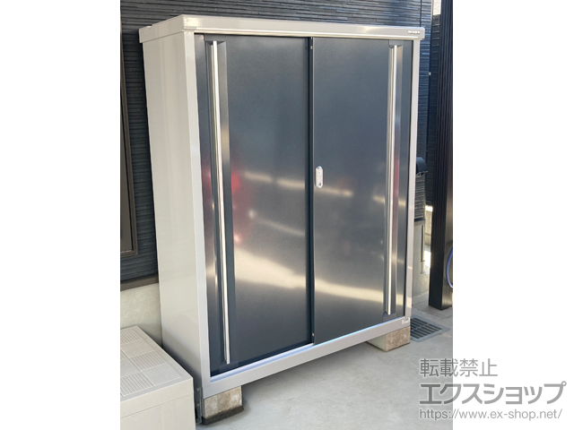 佐賀県唐津市のの物置・屋外倉庫 シンプリー 一般型 1320×415×1603（MJX-134D） MJX-134D-CG+棚板 施工例