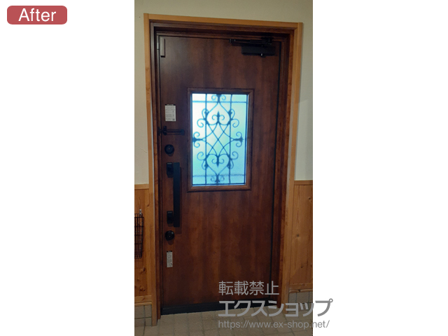 北海道帯広市のLIXIL リクシル（トステム）の玄関ドア リシェント玄関ドア3 高断熱仕様 片開き仕様(ランマ無)外観左吊元 41N型 ※ファミロック 電池式 タグキーセット キー収納リモコン×2 施工例
