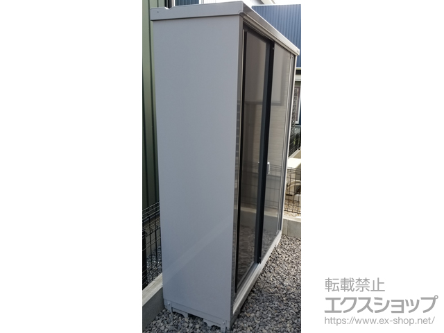 滋賀県守山市のの物置・屋外倉庫 シンプリー 一般型 1320×515×1903（MJX-135E-P） MJX-135E-P-CG 施工例